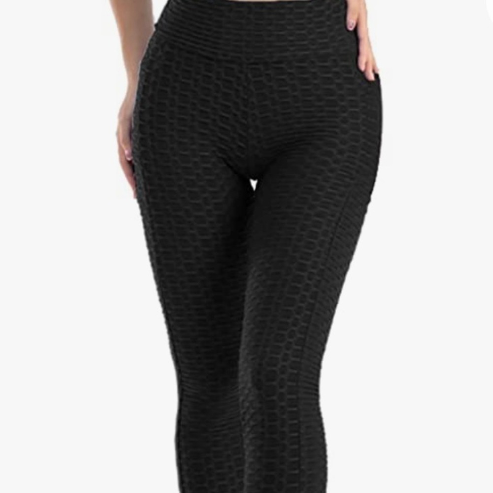 Women’s Yoga pants size XS,black